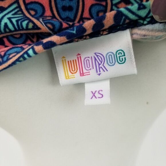 Lularoe Geometric Print Irma Tunic Top Size XS - Picture 5 of 6